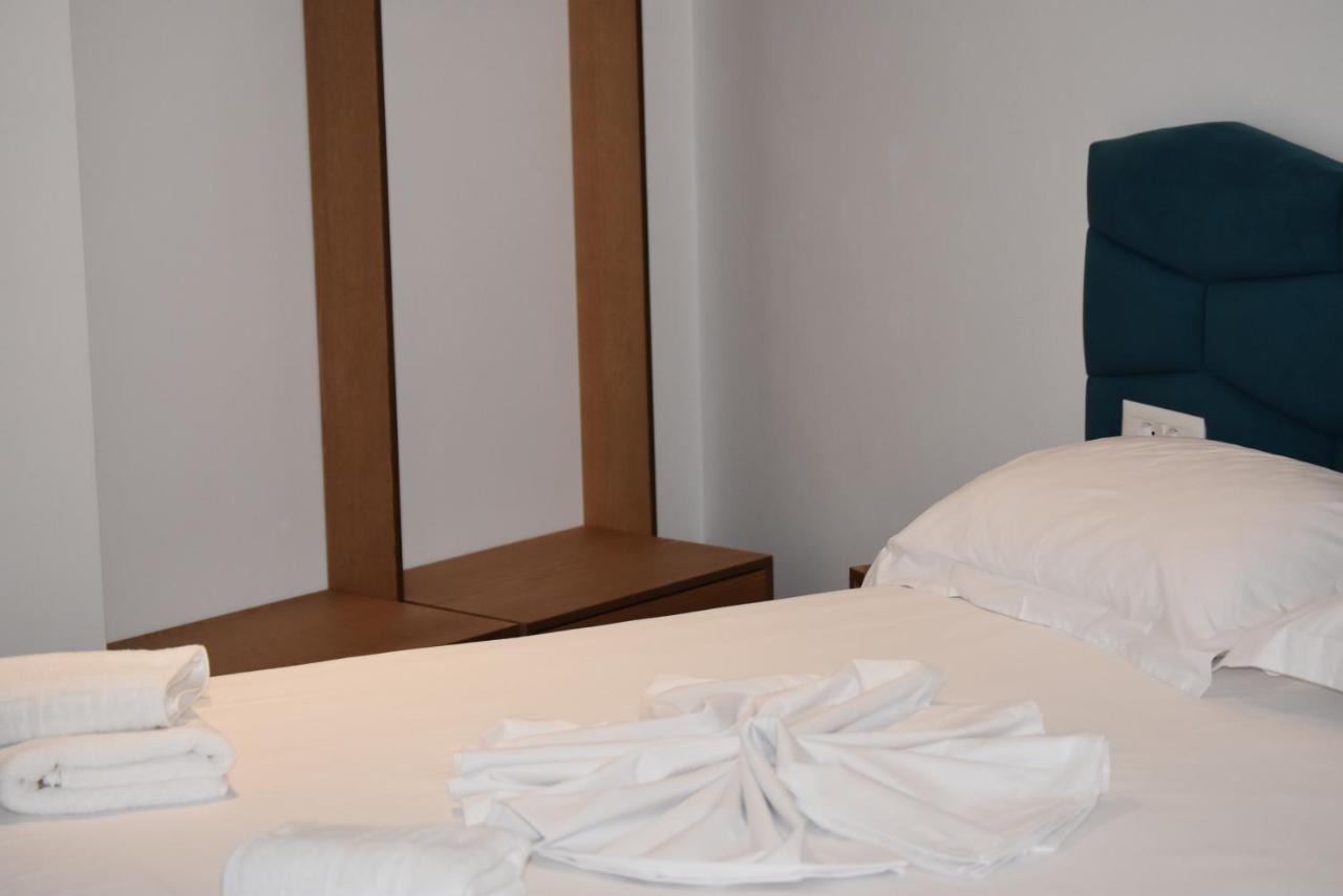 Agimi Hotel Ксамил Экстерьер фото