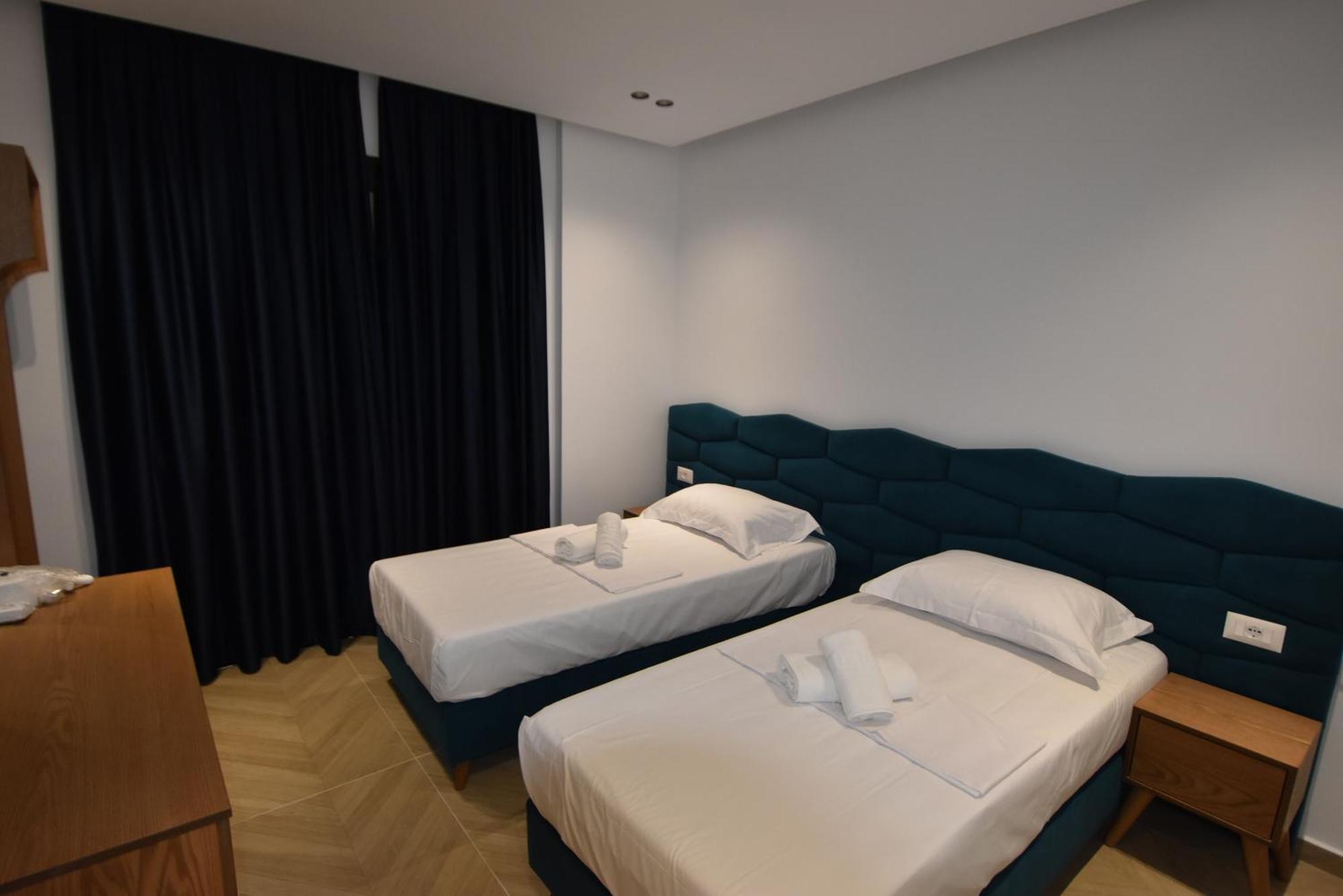 Agimi Hotel Ксамил Экстерьер фото