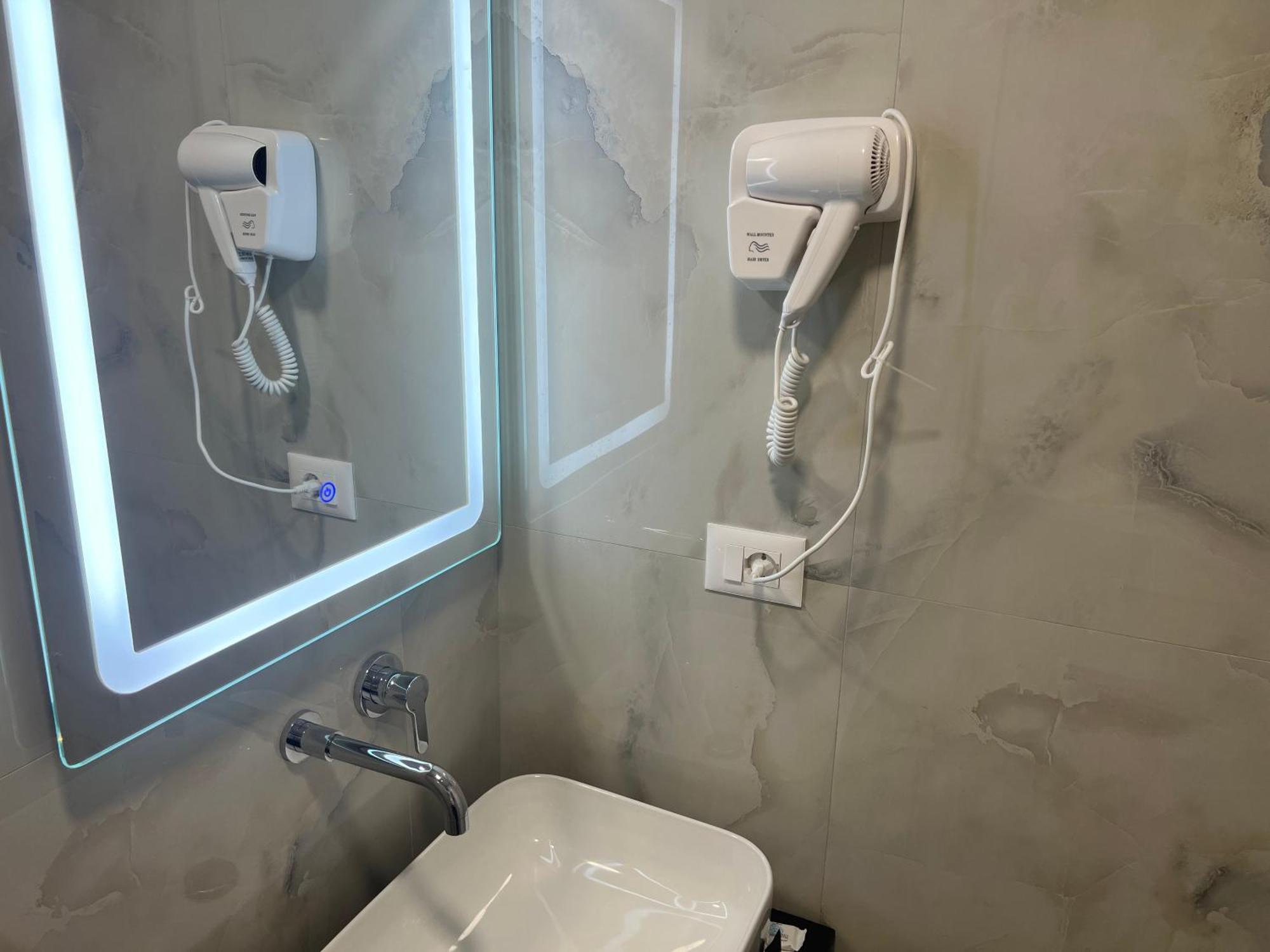 Agimi Hotel Ксамил Экстерьер фото