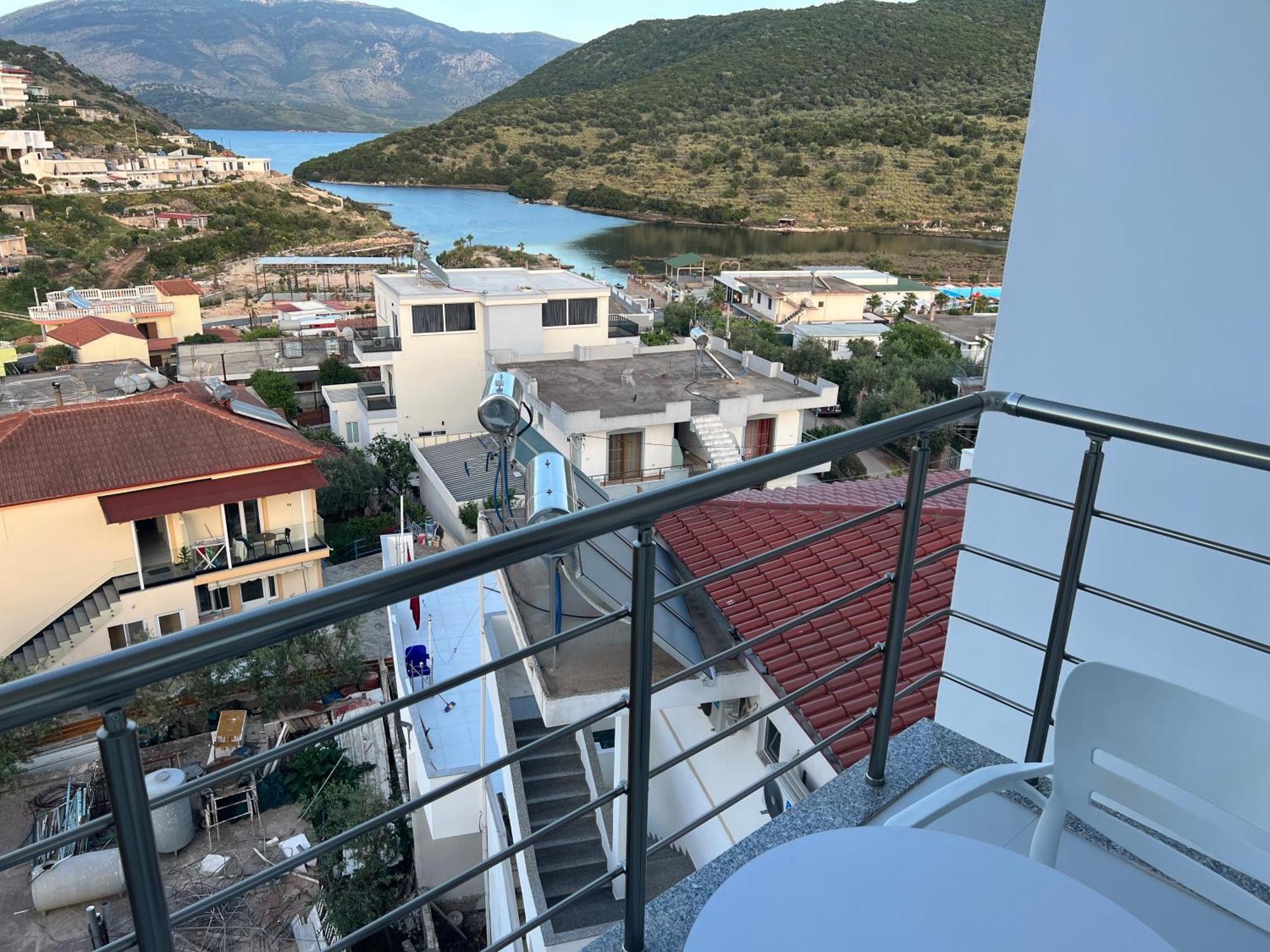 Agimi Hotel Ксамил Экстерьер фото